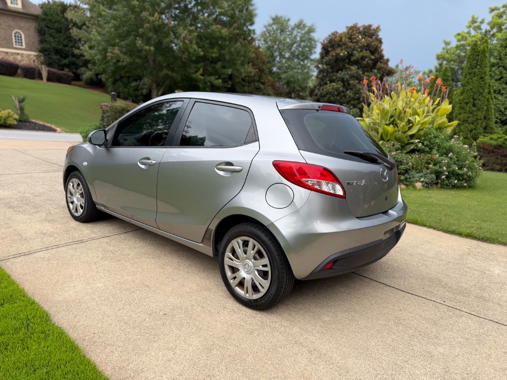 2013 MAZDA MAZDA2 - $6,000