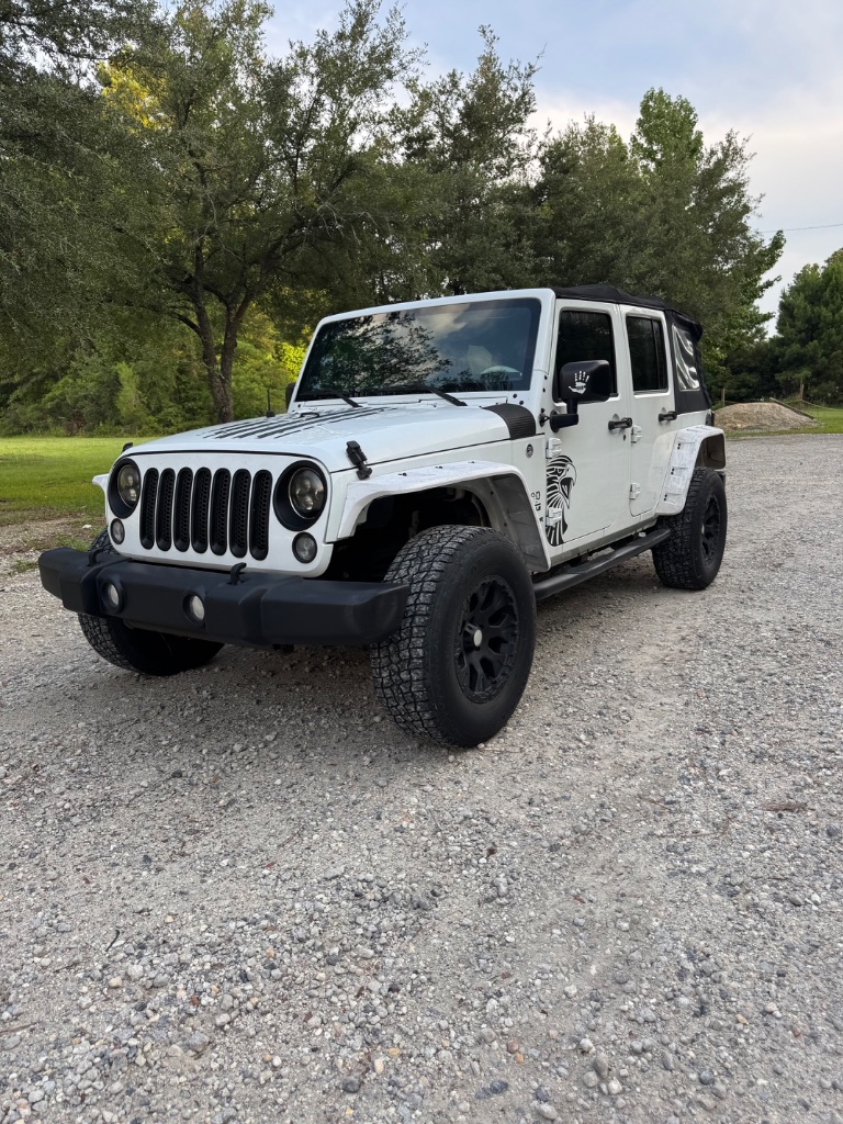 2015 Jeep Wrangler - $14,500