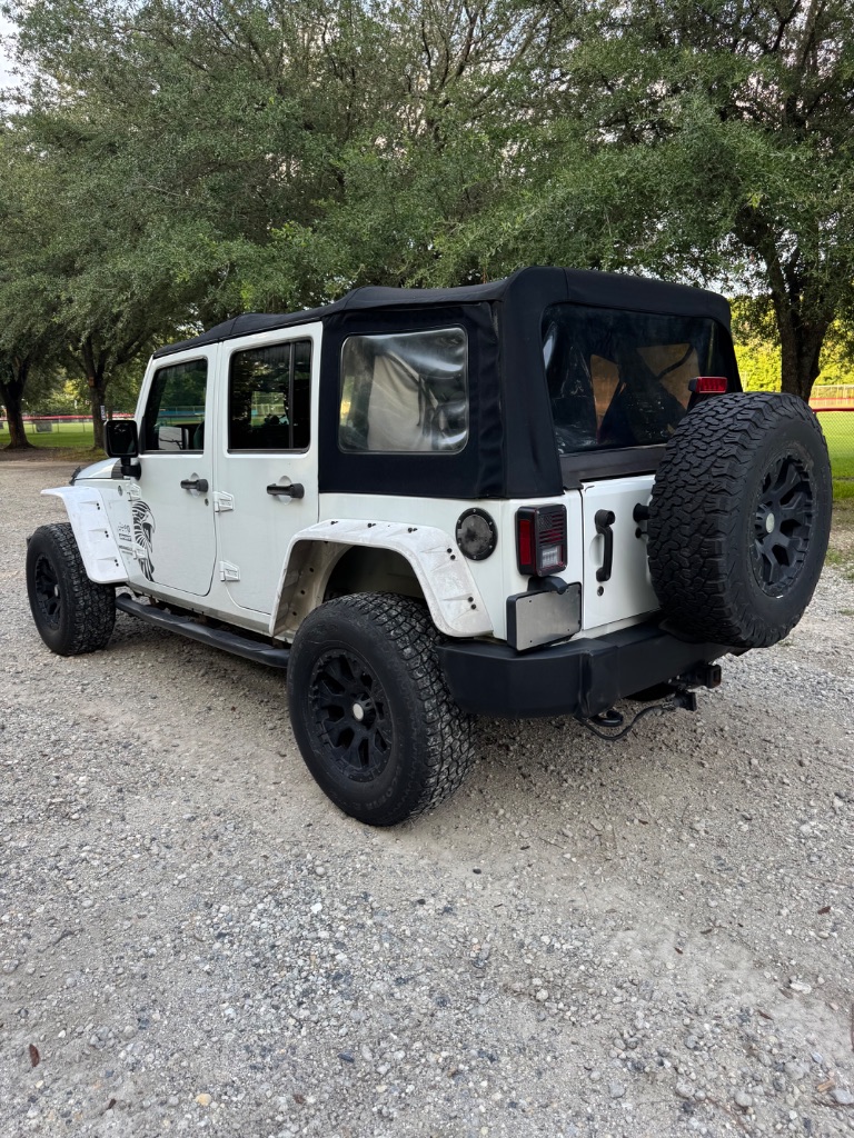 2015 Jeep Wrangler - $14,500
