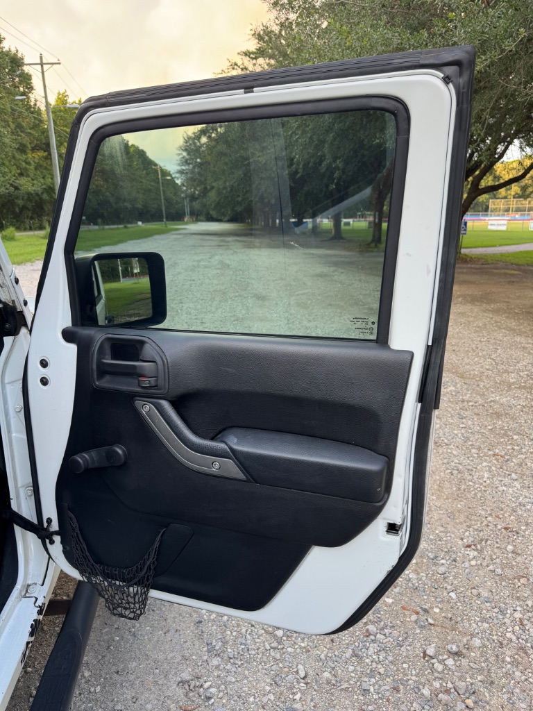 2015 Jeep Wrangler - $14,500