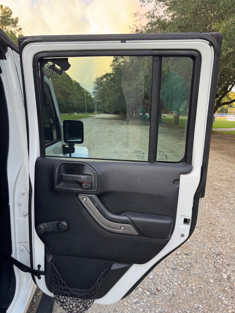 2015 Jeep Wrangler - $14,500