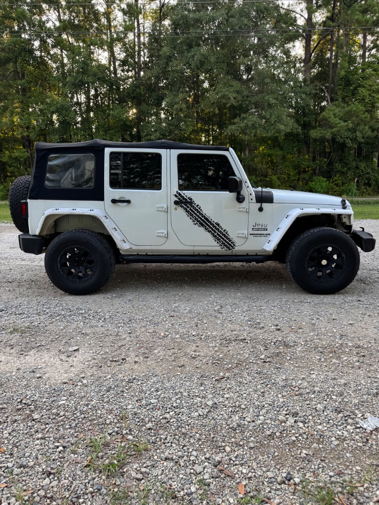 2015 Jeep Wrangler - $14,500