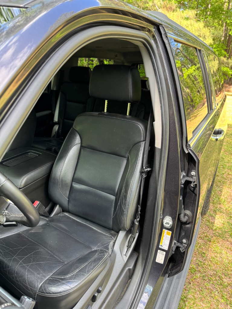 2018 Chevrolet Suburban - $16,000
