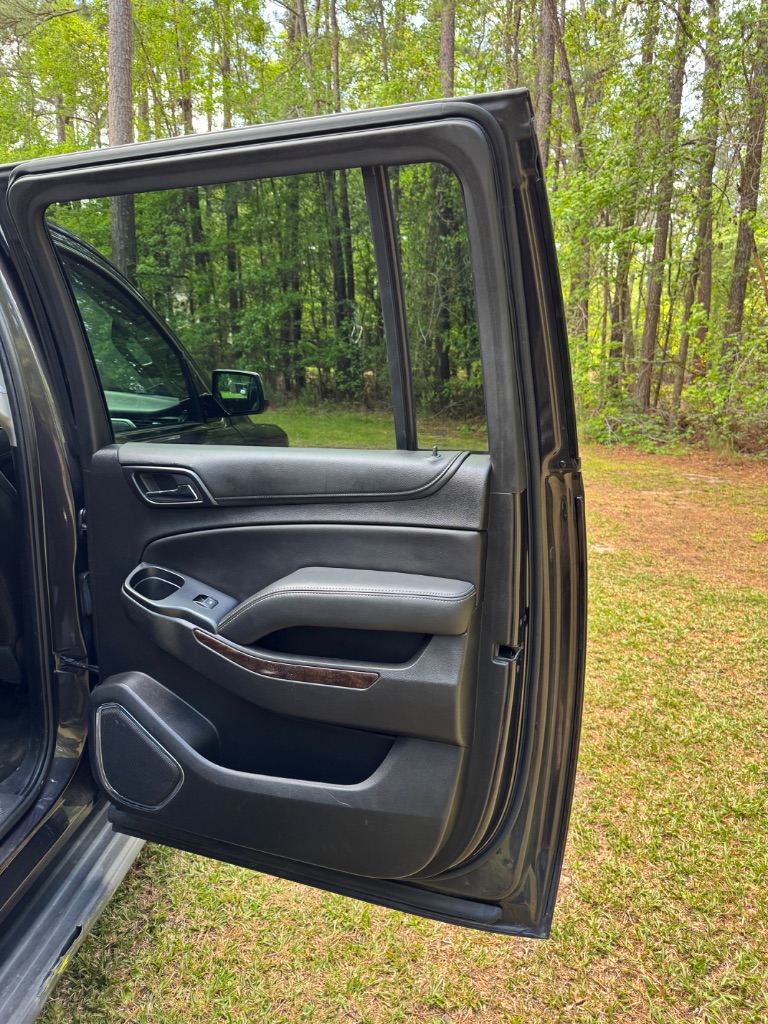 2018 Chevrolet Suburban - $16,000