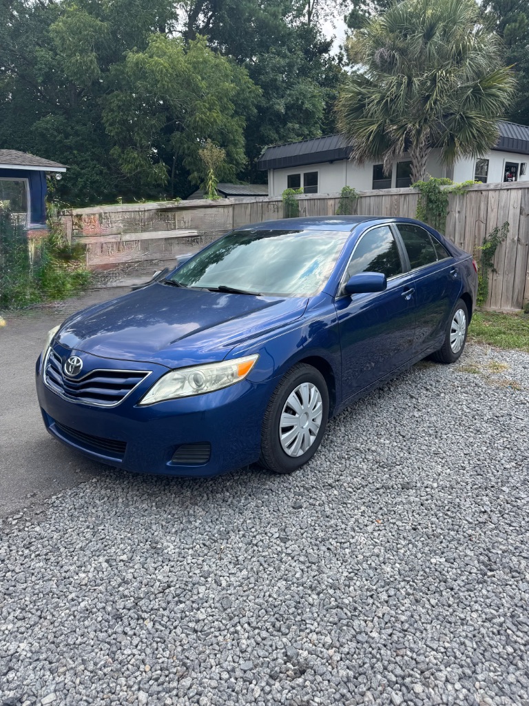 2010 Toyota Camry - $6,500