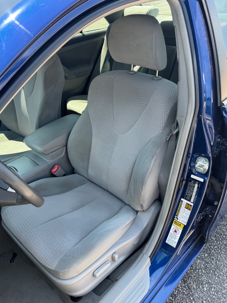 2010 Toyota Camry - $6,500
