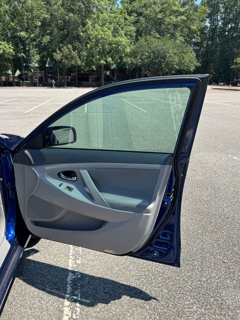 2010 Toyota Camry - $6,500