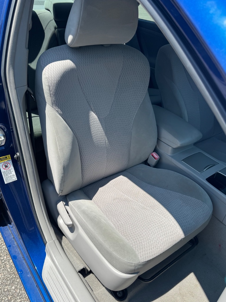 2010 Toyota Camry - $6,500