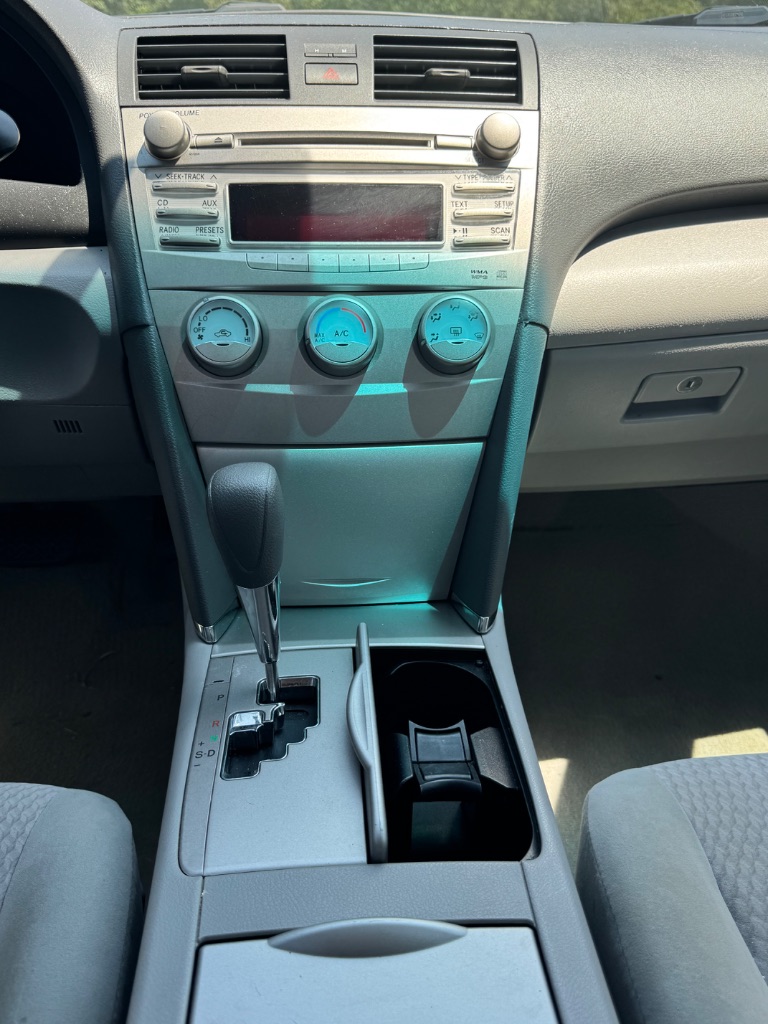 2010 Toyota Camry - $6,500