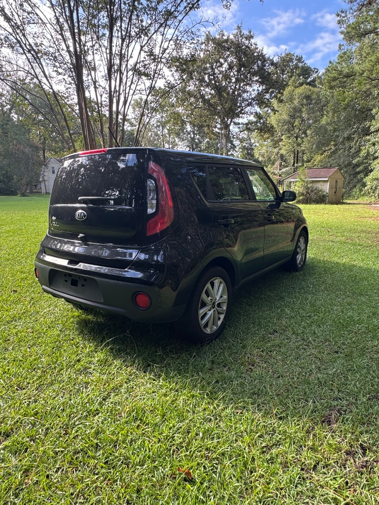 2019 Kia Soul - $8,900
