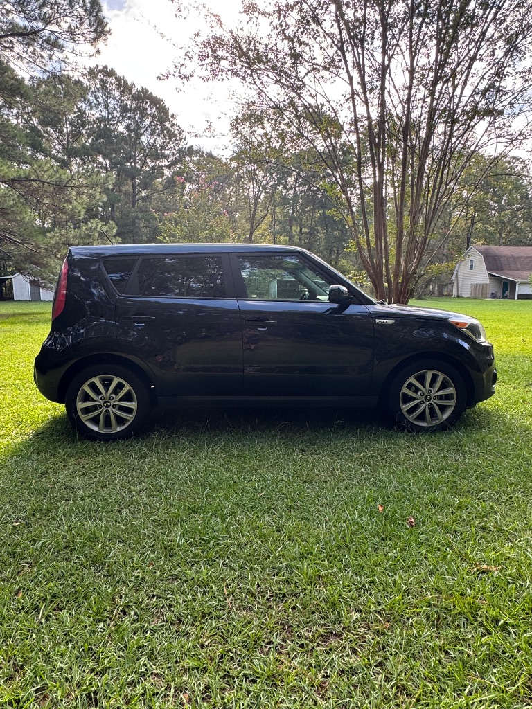 2019 Kia Soul - $8,900