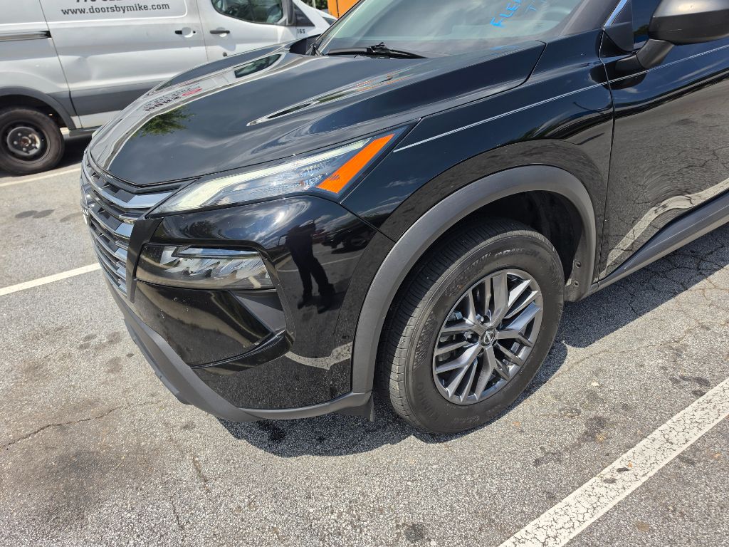 2025 Nissan Rogue - $17,000