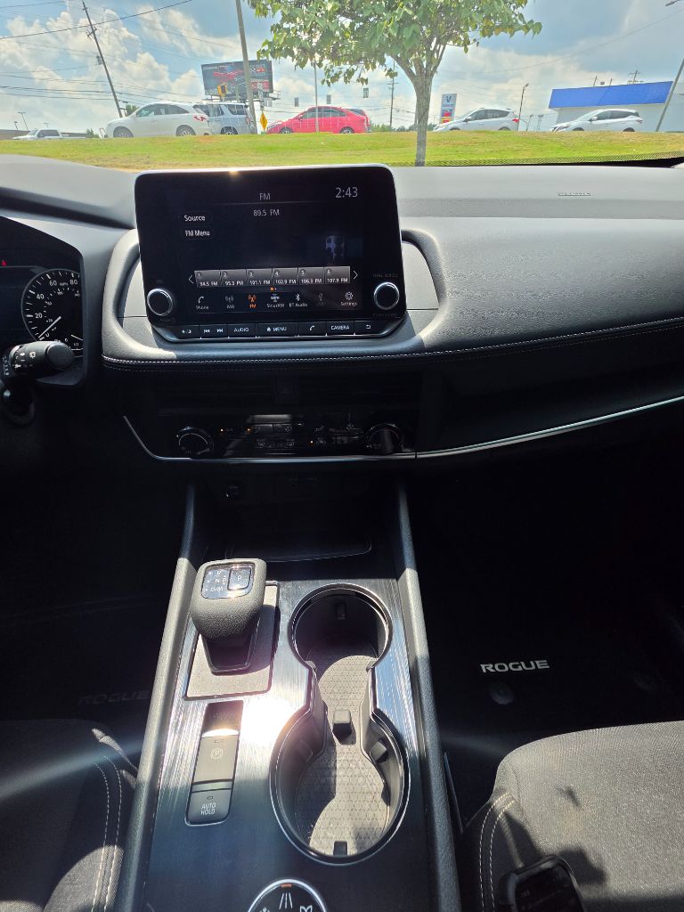 2025 Nissan Rogue - $17,000