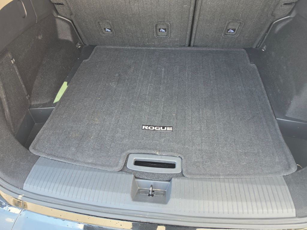2025 Nissan Rogue - $17,000