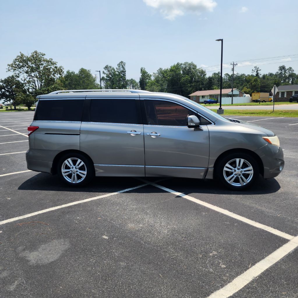 2012 Nissan Quest