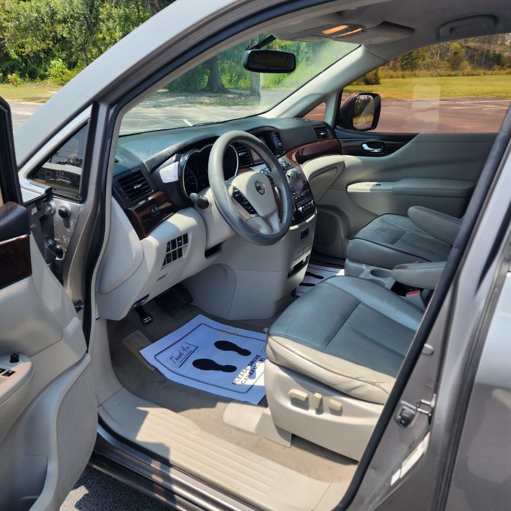 2012 Nissan Quest