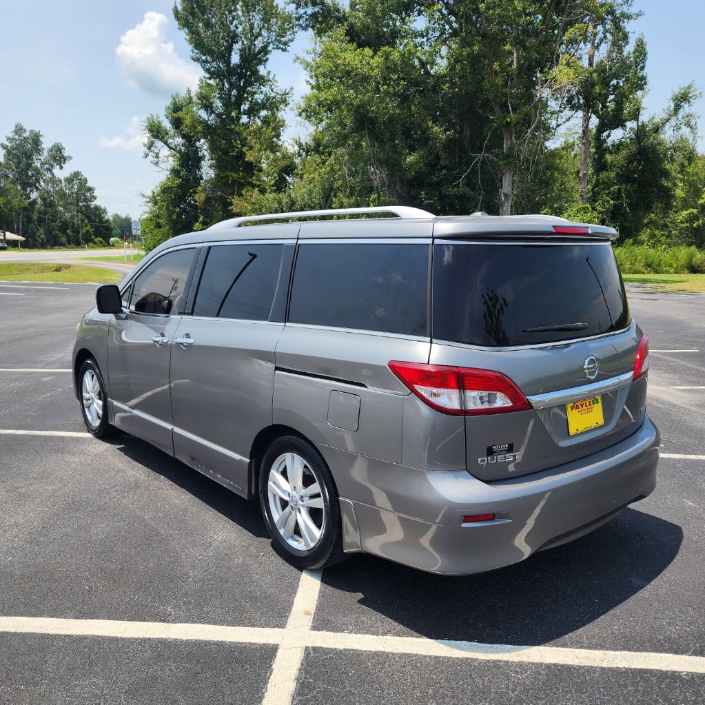 2012 Nissan Quest