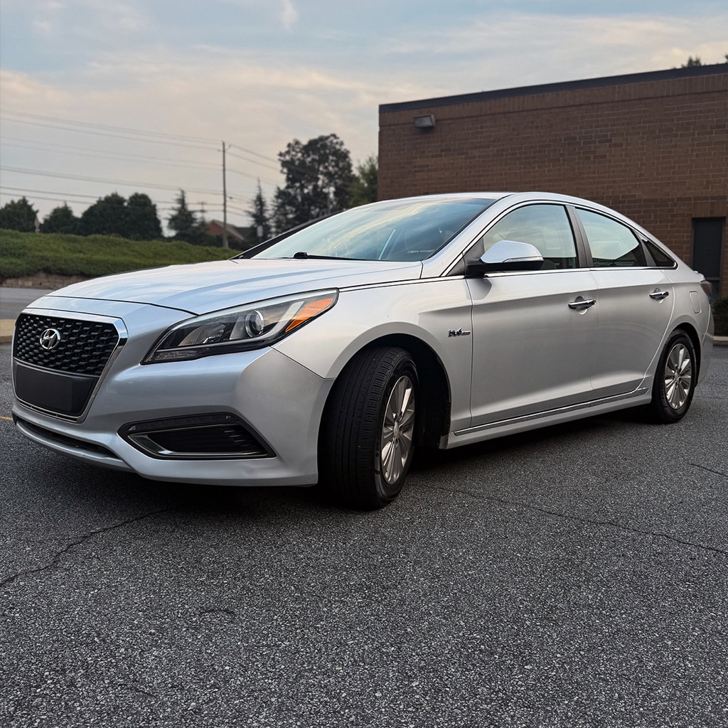 2016 Hyundai Sonata - $6,800