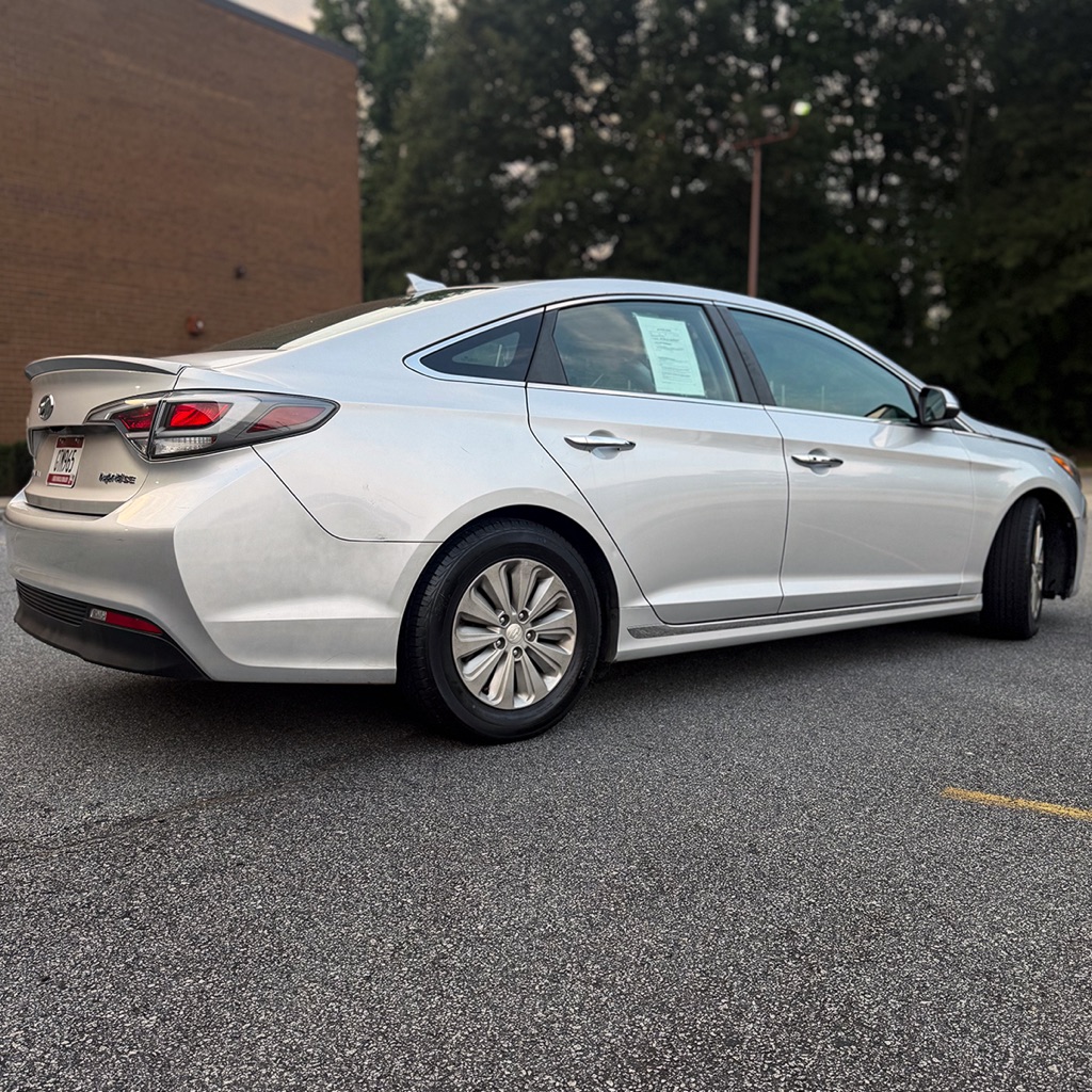 2016 Hyundai Sonata - $6,800