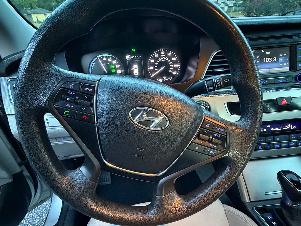 2016 Hyundai Sonata - $6,500
