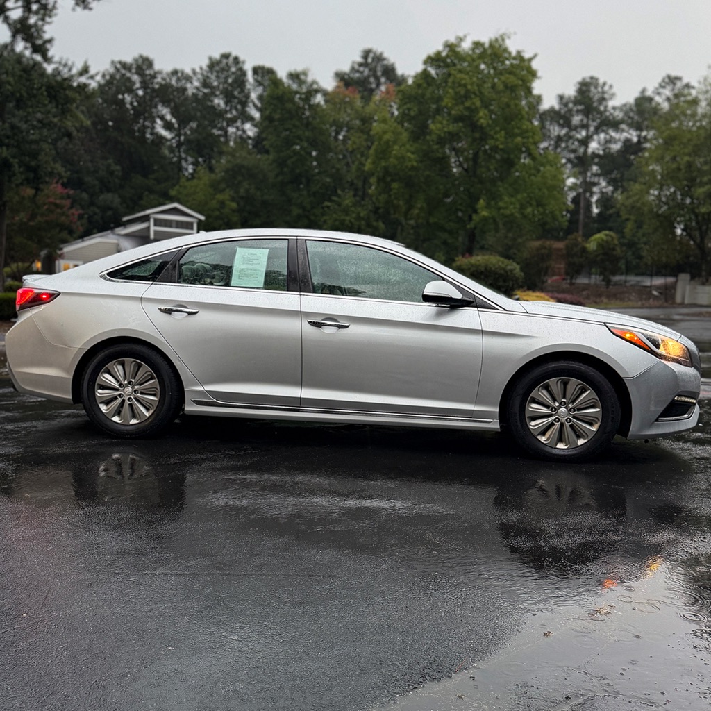 2016 Hyundai Sonata - $6,500