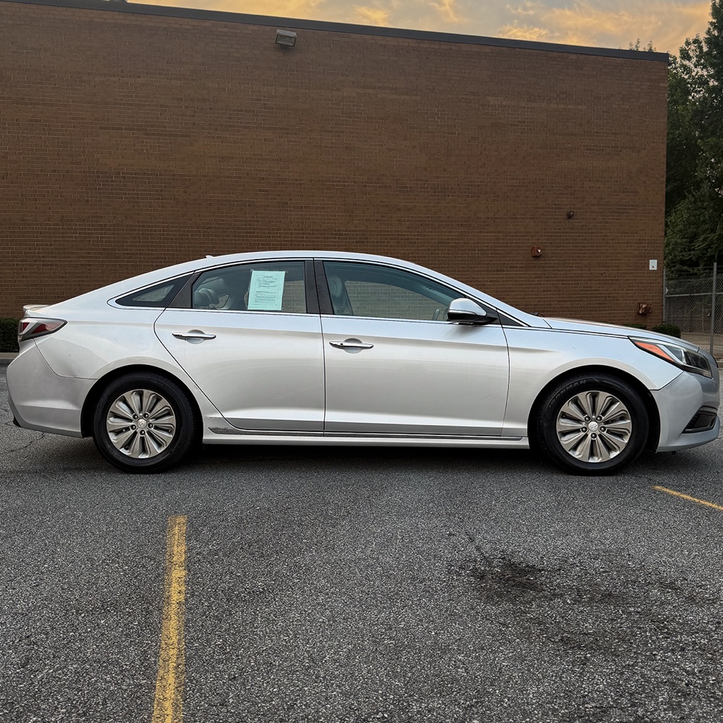 2016 Hyundai Sonata - $6,800