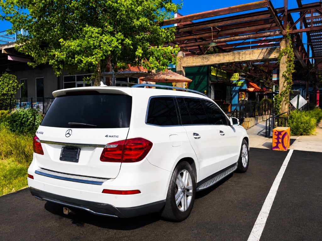 2013 Mercedes-Benz GL-Class - $11,950