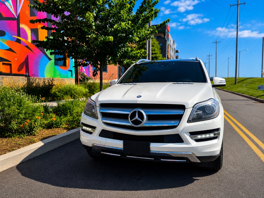 2013 Mercedes-Benz GL-Class - $11,950