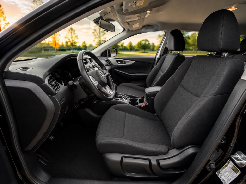 2019 Nissan Rogue - $12,990
