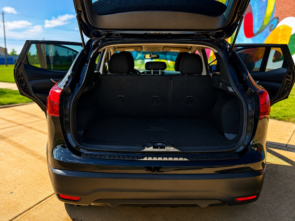 2019 Nissan Rogue - $12,990
