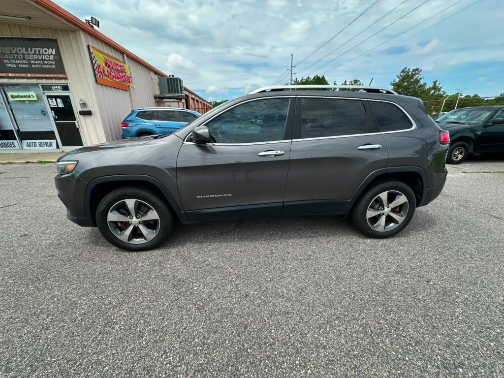 2019 Jeep Cherokee