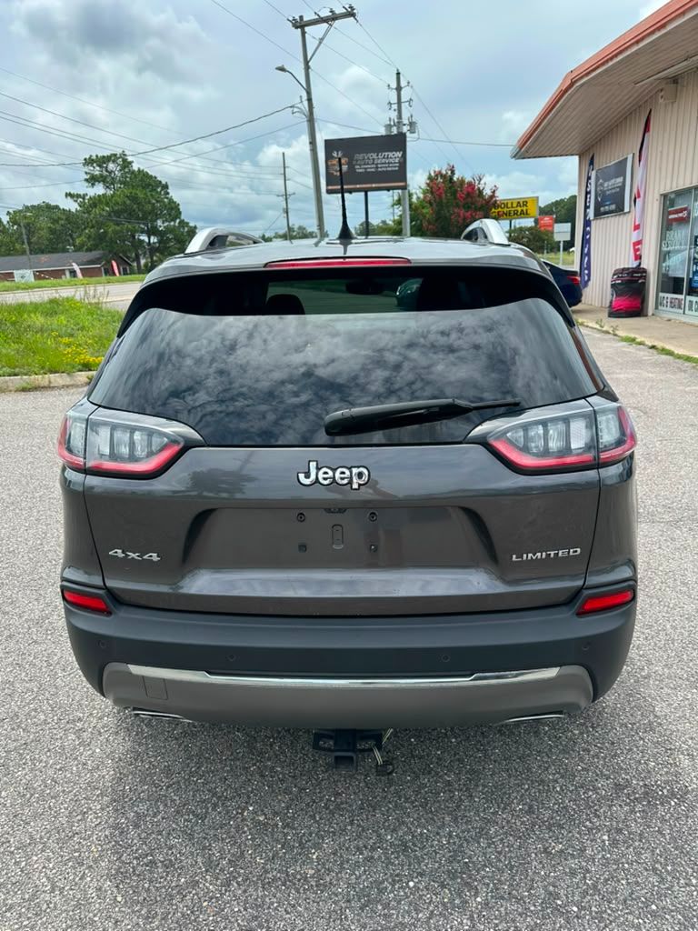 2019 Jeep Cherokee
