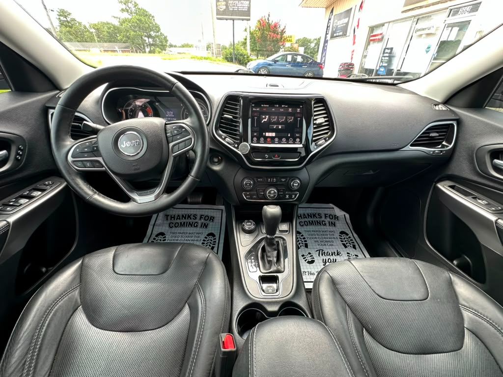 2019 Jeep Cherokee