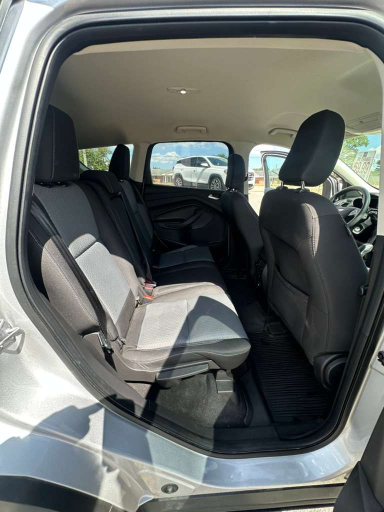 2018 Ford Escape - $9,500