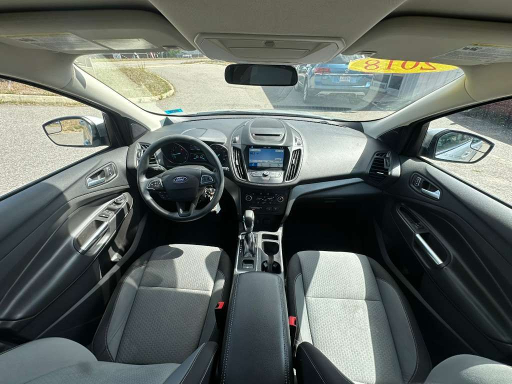 2018 Ford Escape - $9,500