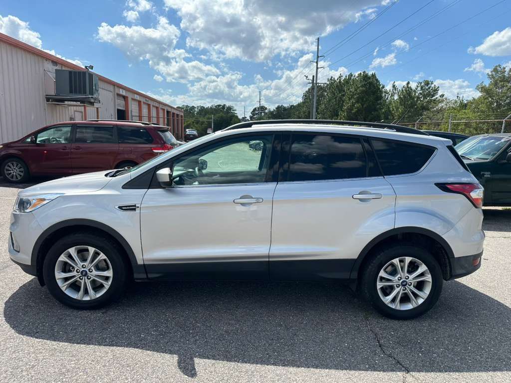 2018 Ford Escape - $9,500