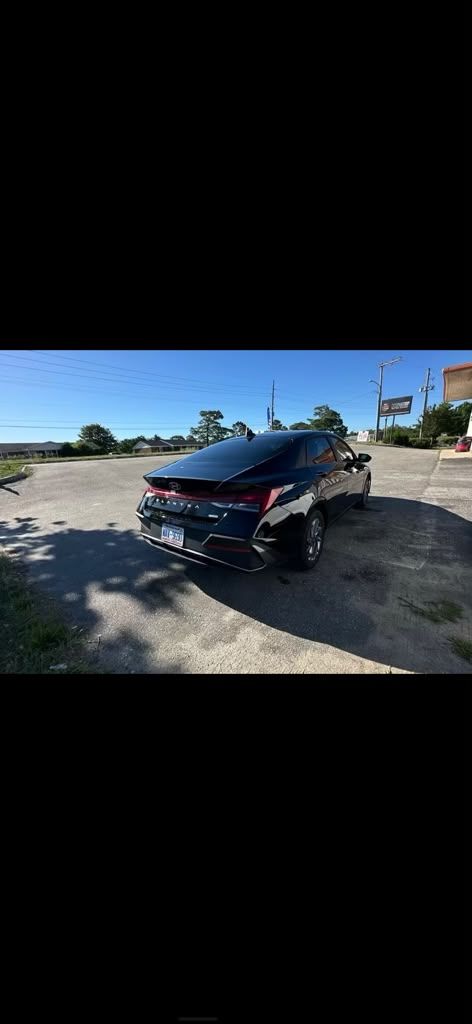 2025 Hyundai Elantra