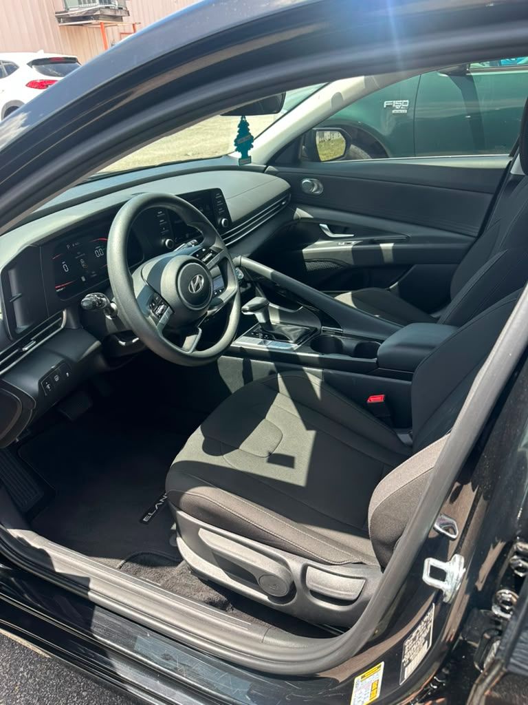 2025 Hyundai Elantra