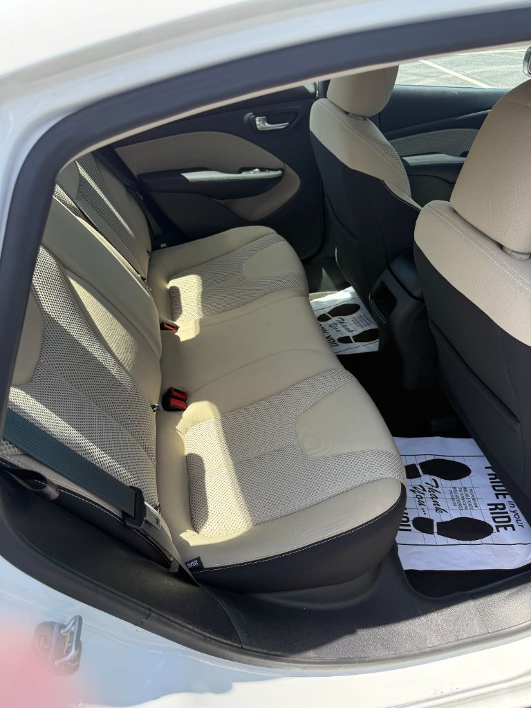 2014 Dodge Dart - $5,199