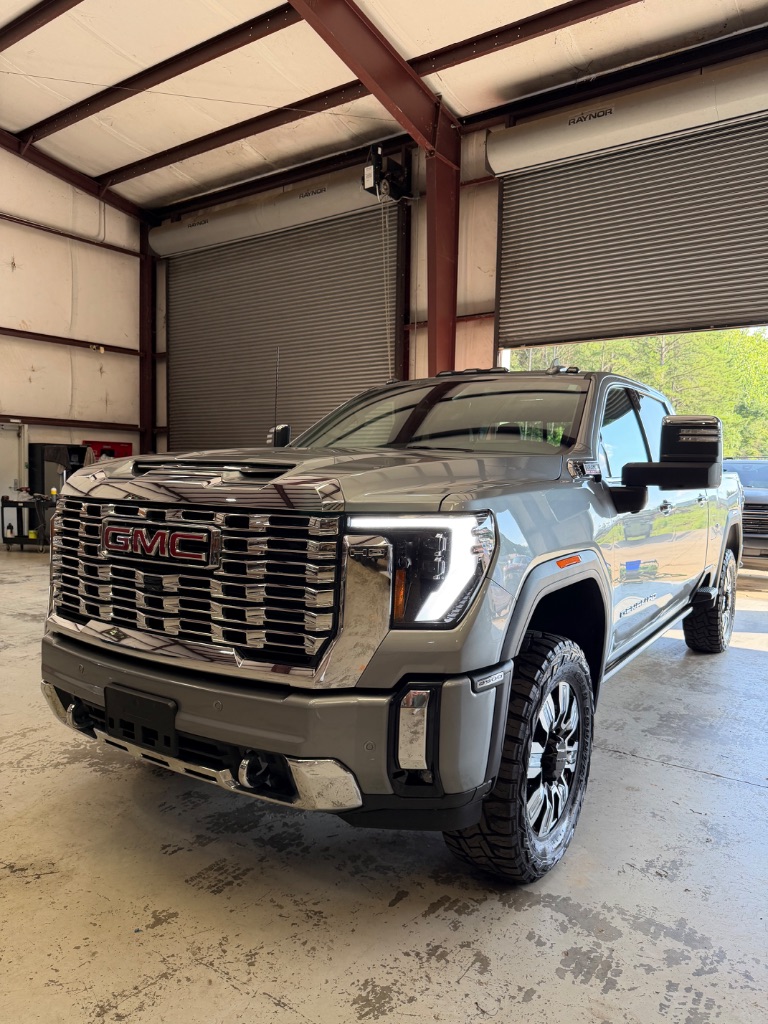 2024 GMC Sierra 2500HD - $67,900
