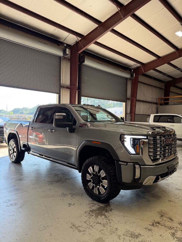 2024 GMC Sierra 2500HD - $67,900