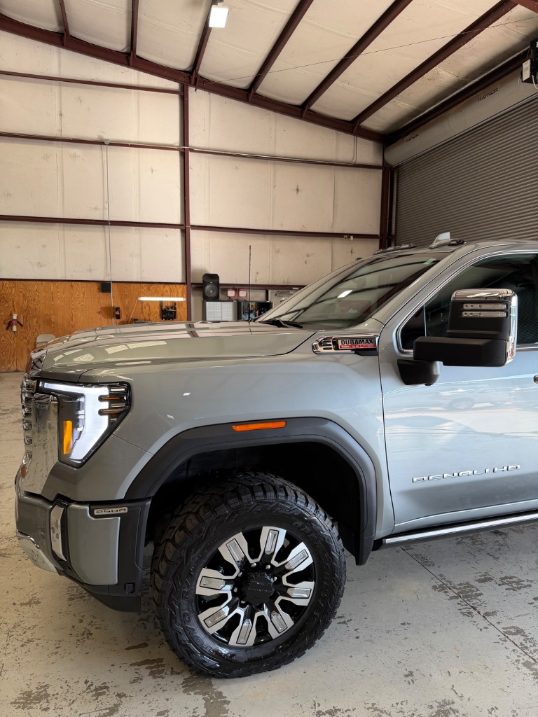 2024 GMC Sierra 2500HD - $67,900