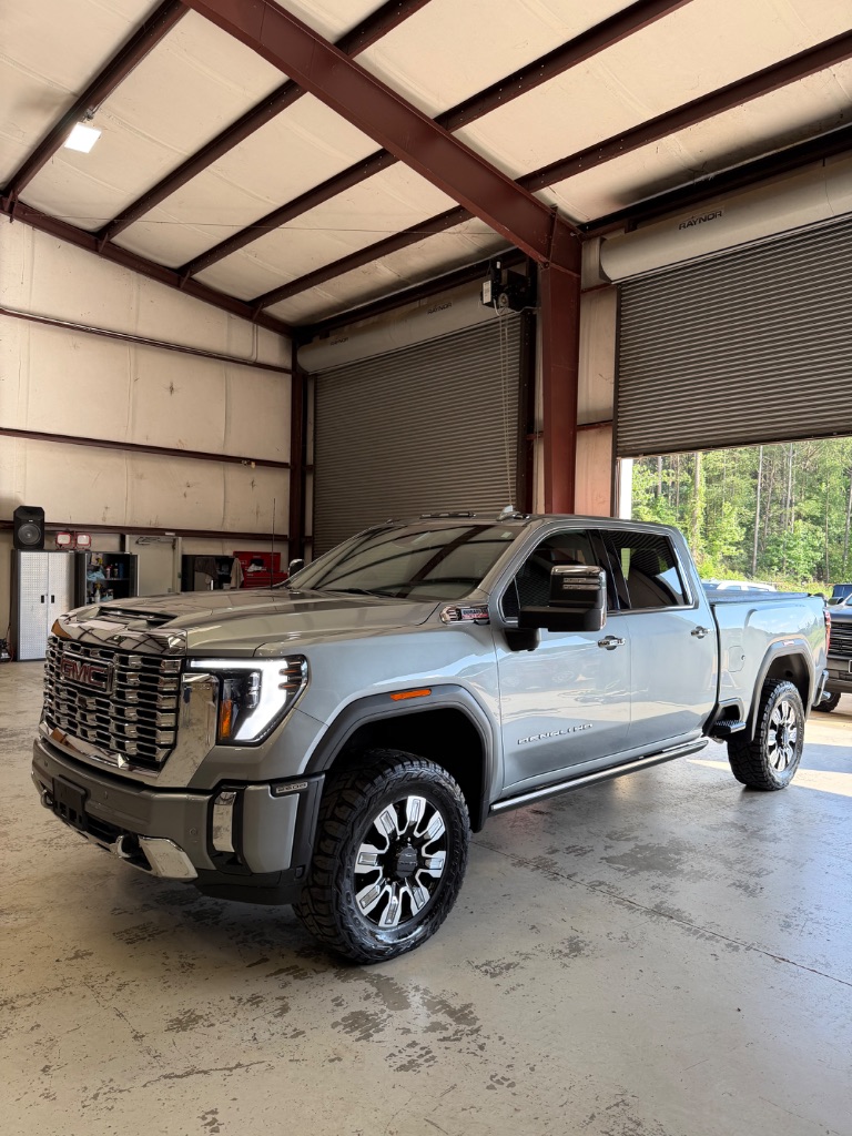 2024 GMC Sierra 2500HD - $67,900