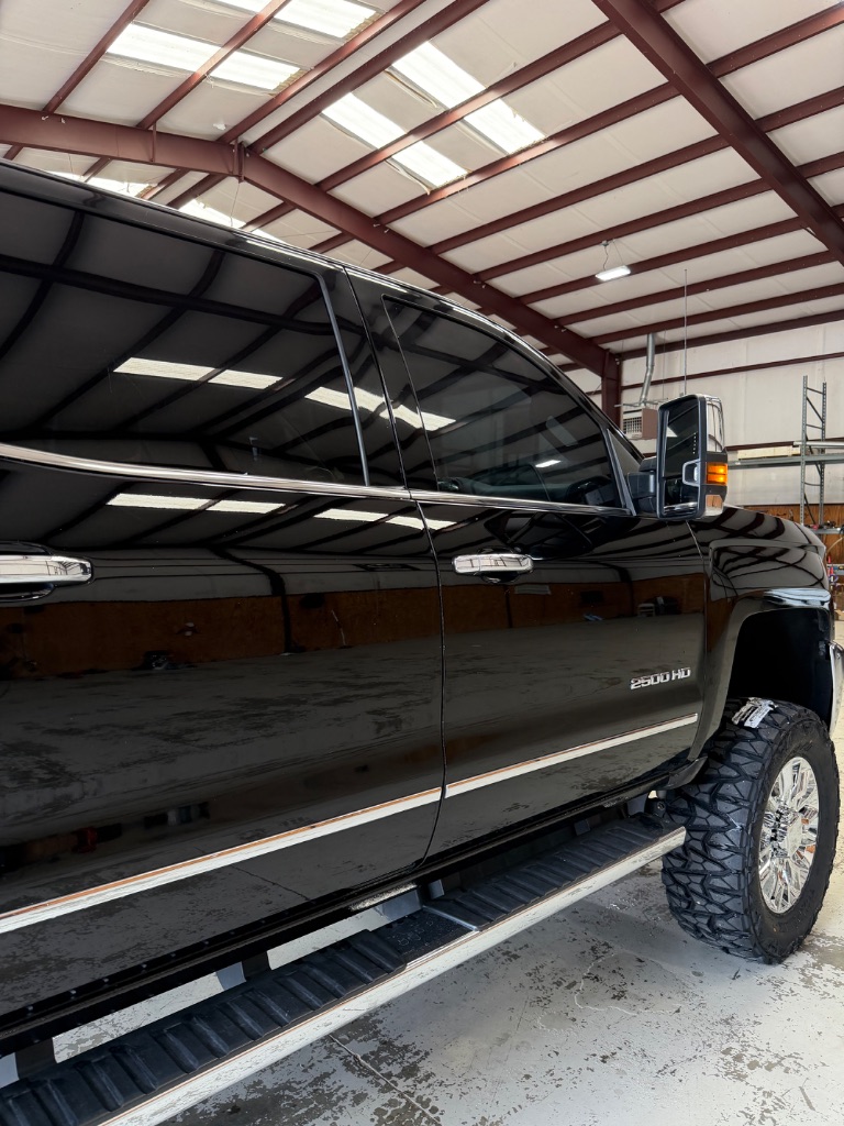 2017 Chevrolet Silverado - $45,900