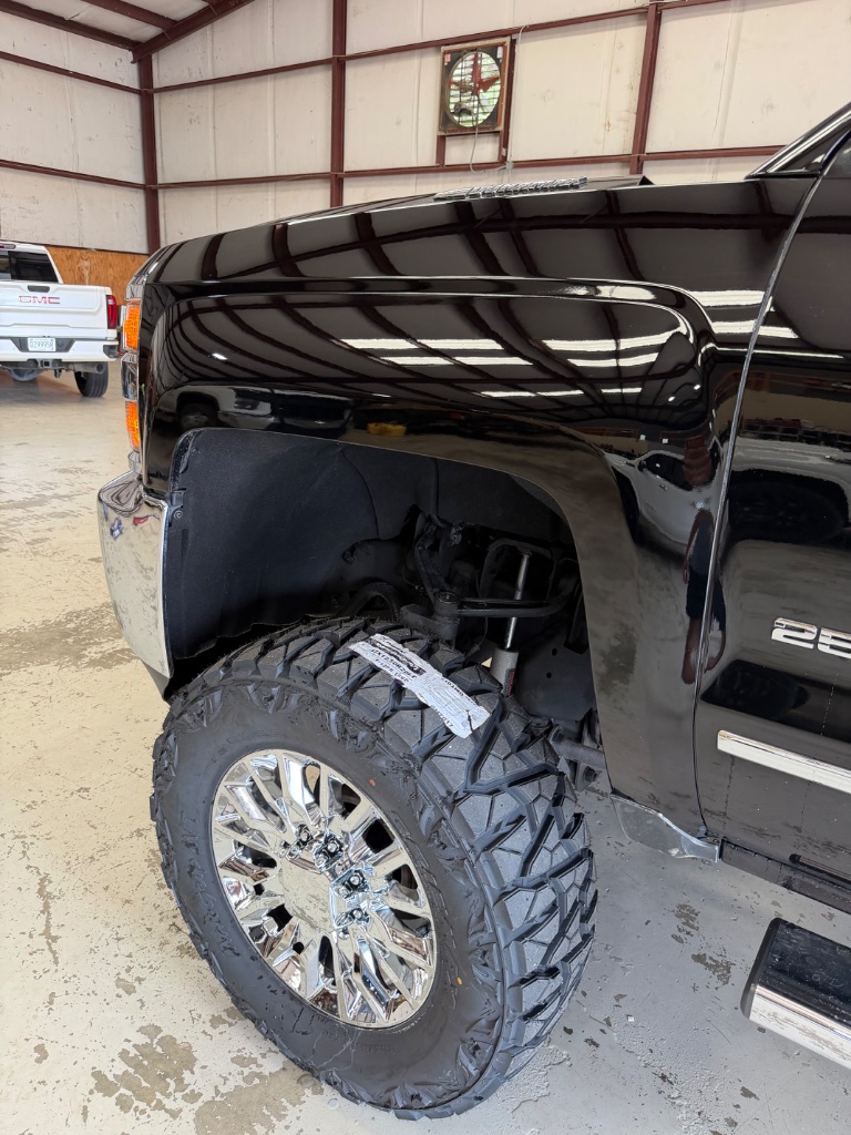 2017 Chevrolet Silverado - $45,900
