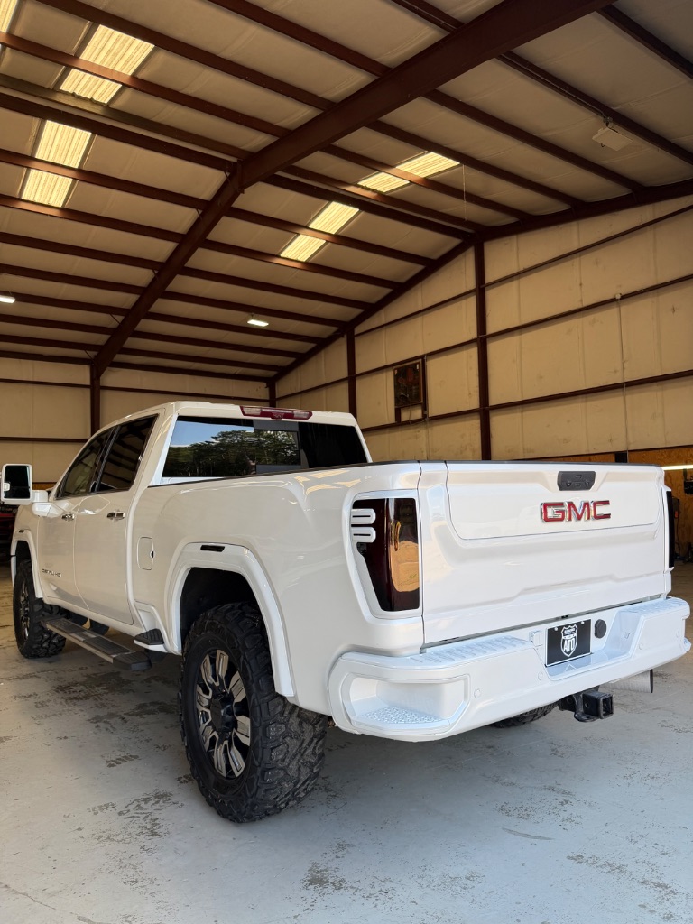 2024 GMC Sierra 2500HD - $69,900