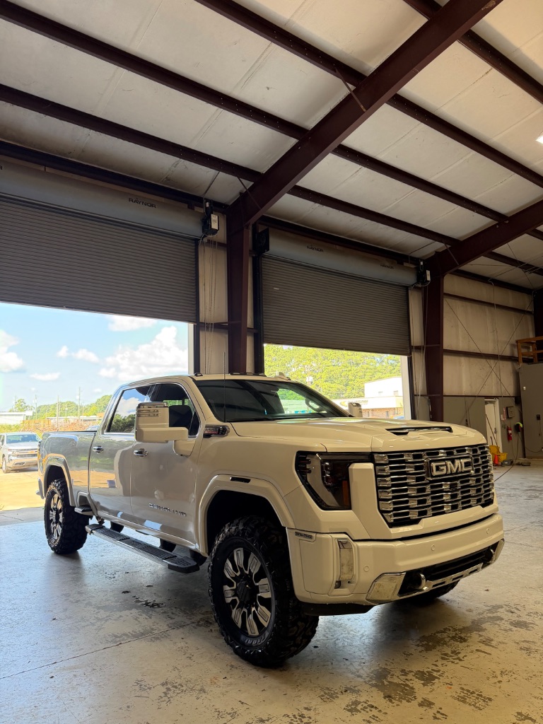 2024 GMC Sierra 2500HD - $69,900