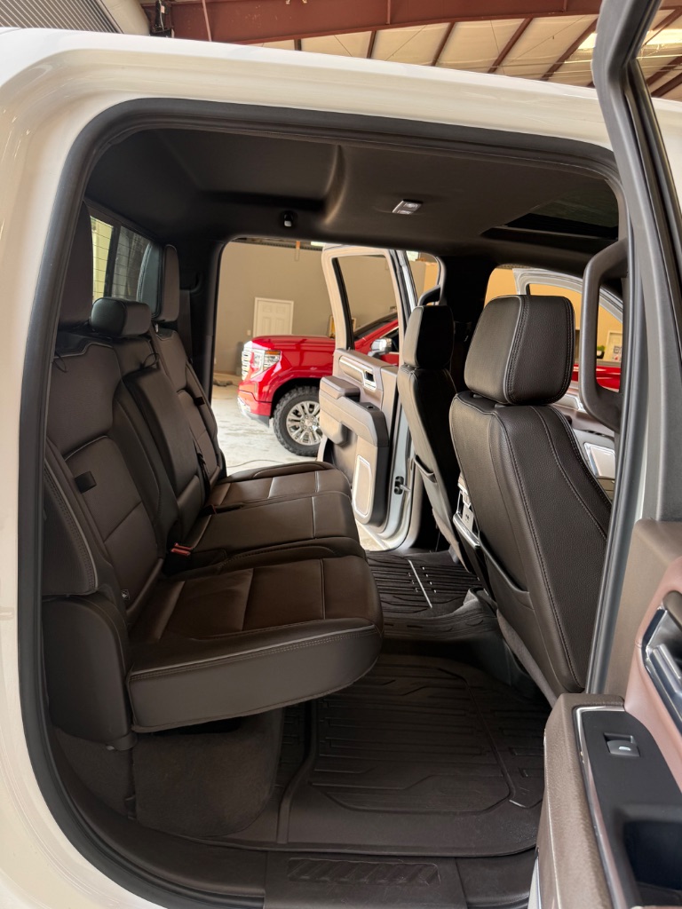 2024 GMC Sierra Hd - $64,900