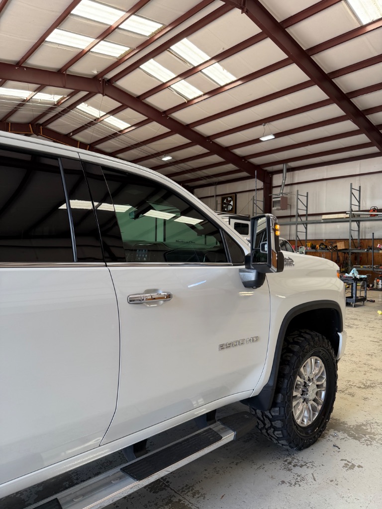 2020 Chevrolet Silverado - $50,900