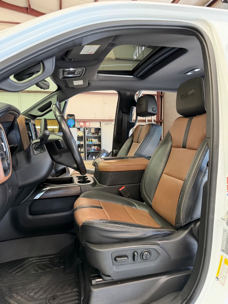 2020 Chevrolet Silverado - $50,900